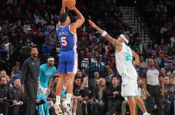 球速网页版 -足总杯今夜走向成谜；费城76人状态回暖；球迷炸锅；赛程密集仍需轮换的简单介绍