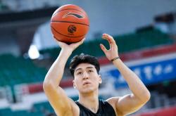 球速平台 -新疆广汇发布备战花絮，冲刺阶段强势反弹，欧超杯任务艰巨，纪律约束更严格的简单介绍